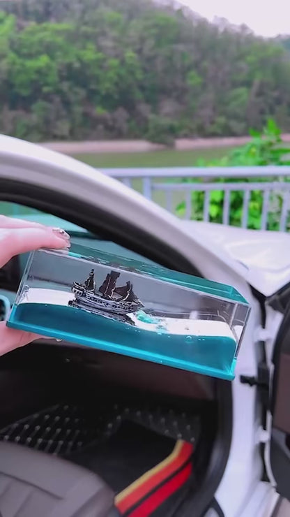 Ship in Fluid Liquid Drift Bottle